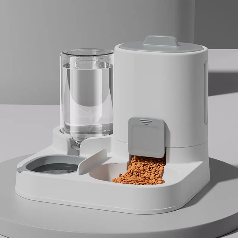 Distributeur de nourriture et eau pour chat gravité "Douce Gamelle"