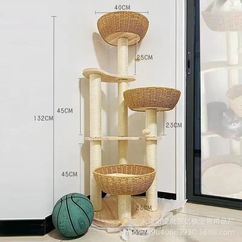 Designer-Kratzbaum aus Massivholz – Modell SkyNest