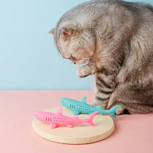 Jouet - Requin - Couleurs Variées - Chat