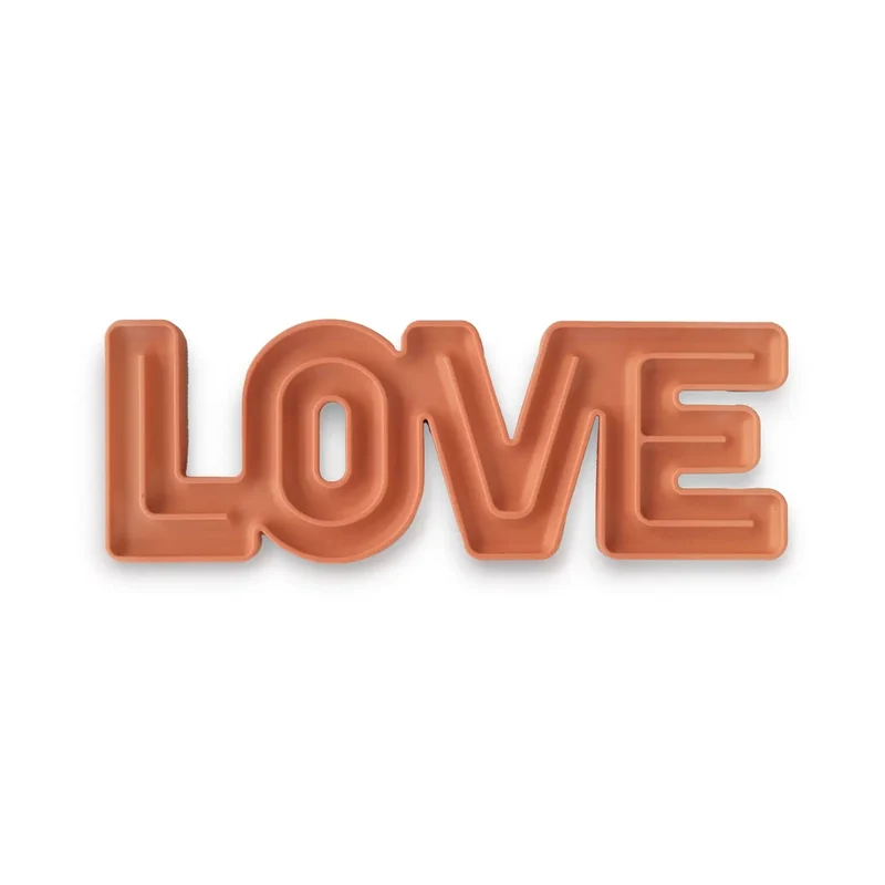 LOVE ❤️ – Le tapis à lécher design pour sublimer les repas