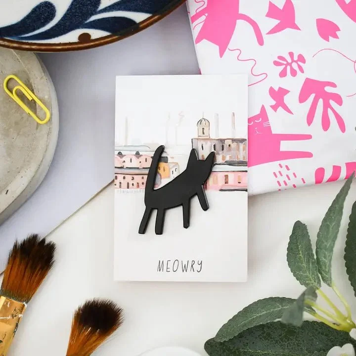 Pin's chat Meowy Matchstick en émail –
