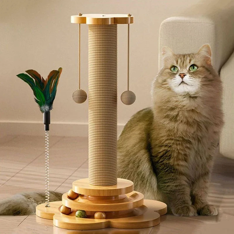 Griffoir pour chat jouet