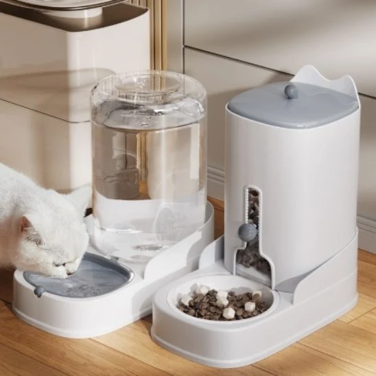 distributeur de croquettes pour chat | DISTRI MIAM