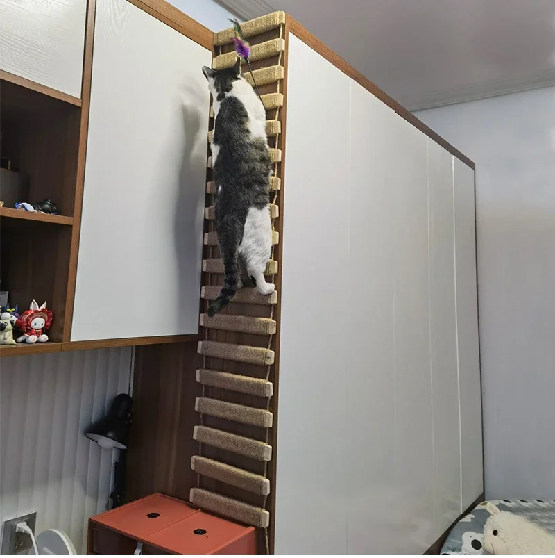 Passerelle murale en sisal pour chat