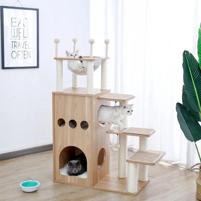 Arbre à chat - Design bois avec griffoir et maison - SkyCity